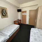 U Kasnych 3* Mníšek pod Brdy