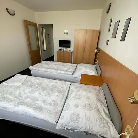 Gæstehus U Kasnych 3*