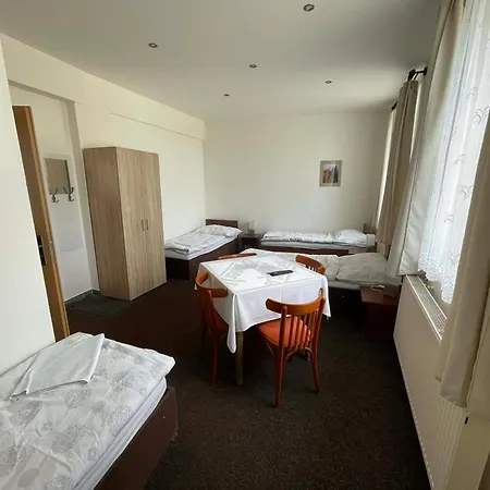 U Kasnych 3* Mníšek pod Brdy